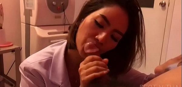  Thai Doctor Suck Her Patient at Clinic